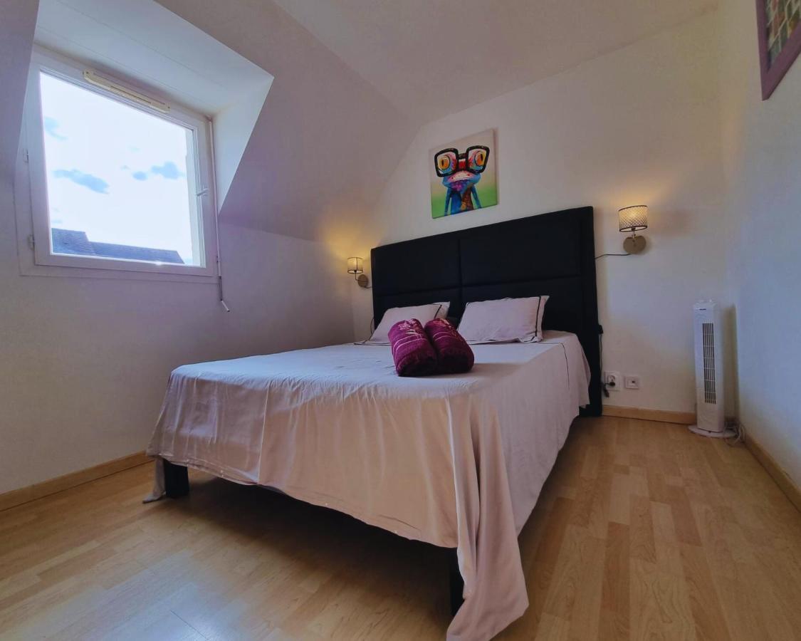 Appartement Cosy Centre Brie Comte Robert Екстер'єр фото